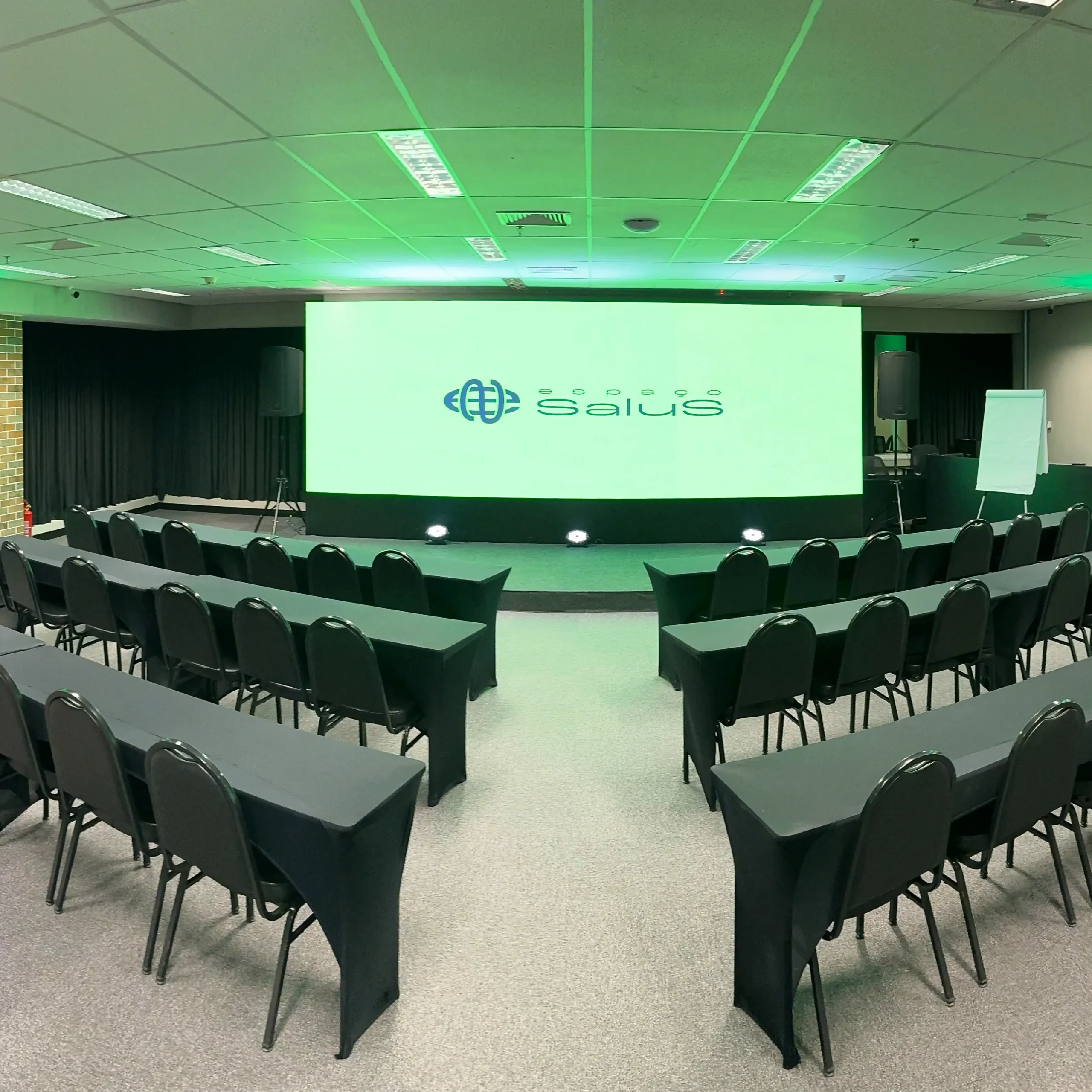 c-auditorios-5_8_11zon-scaled