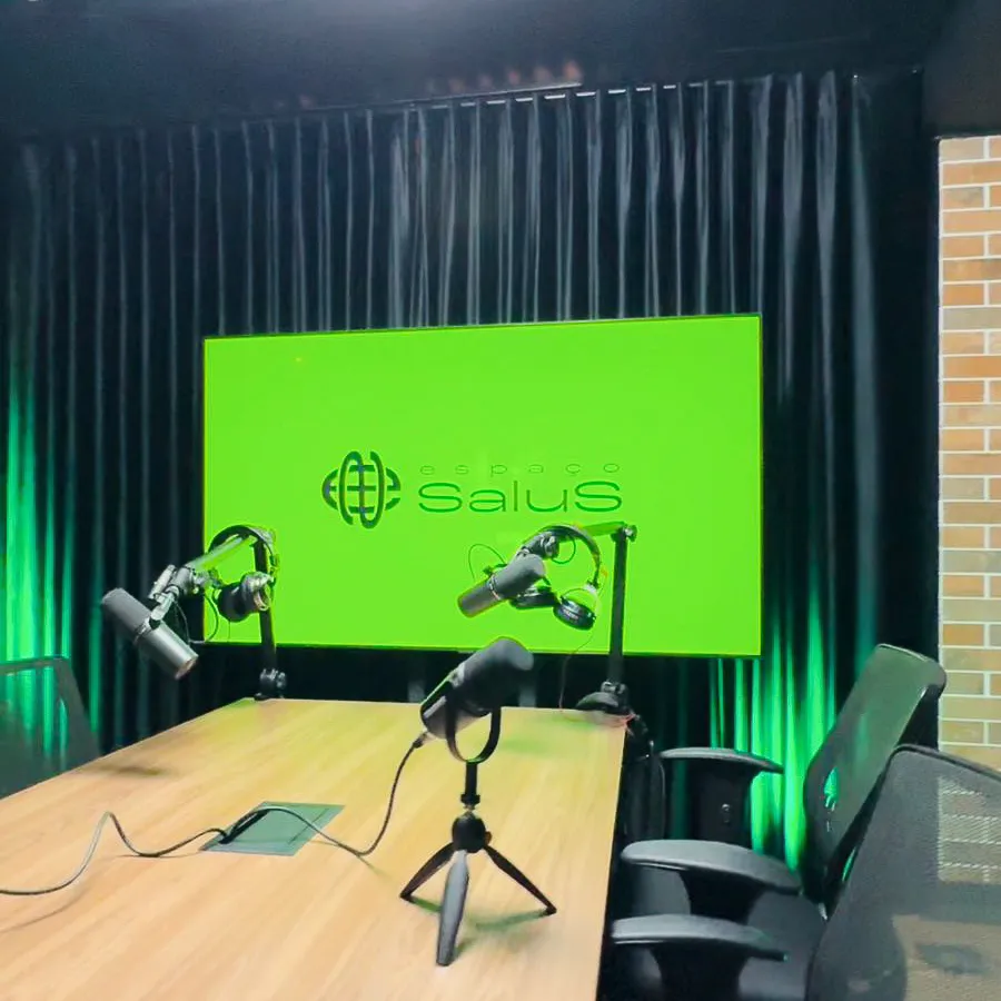 c-pod-cast-1_9_11zon